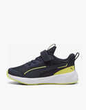 Puma 401527 02 flyer grey kids sneakes